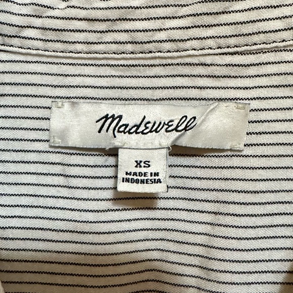madewell boxy button up - Picture 3 of 4